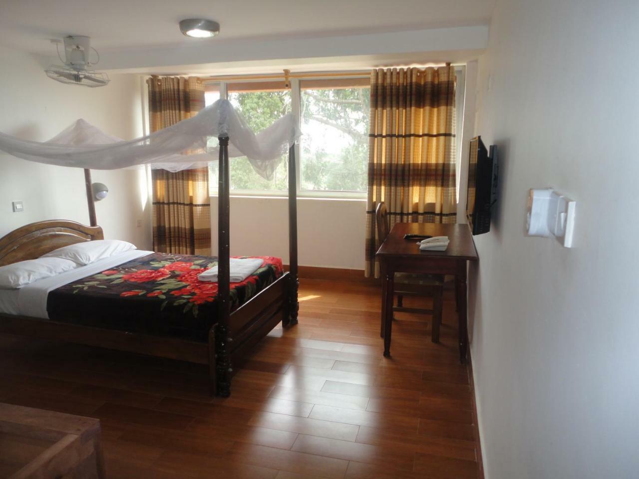 Entebbe Flights Motel Kültér fotó
